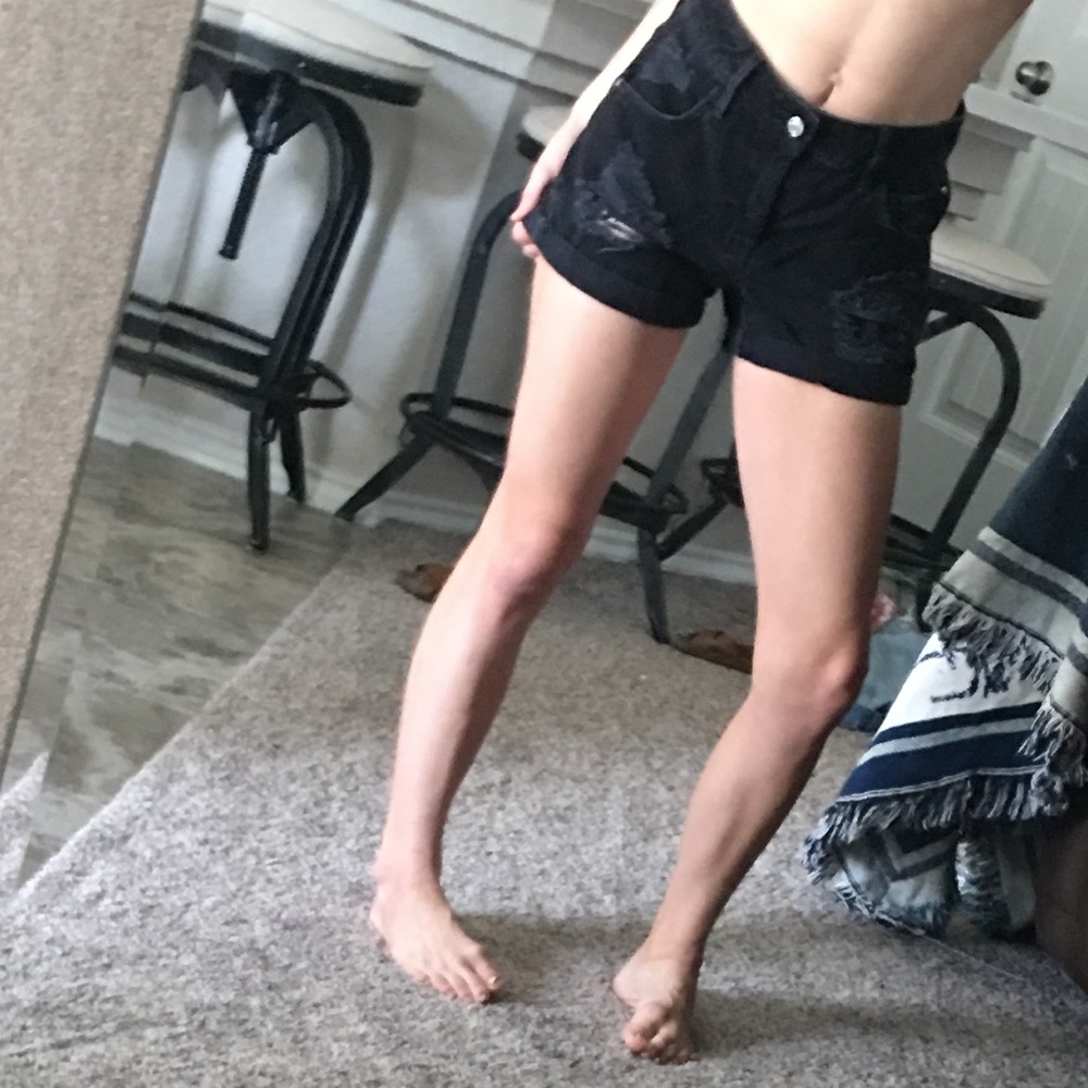 Guess Boy Fit shorts